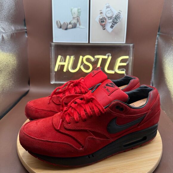 Nike Air Max 1 ‘Pimento’ Suede (2013) Mens Sz 11.5 main image 9